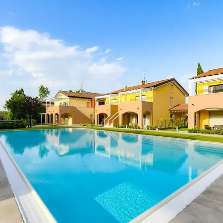 My Peschiera Family Deluxe